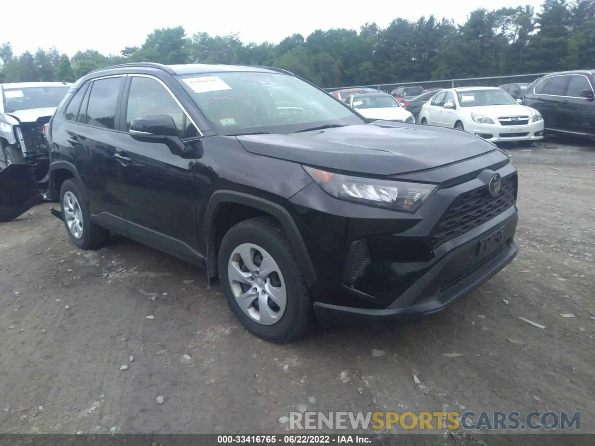 1 Photograph of a damaged car JTMG1RFV1KJ003957 TOYOTA RAV4 2019