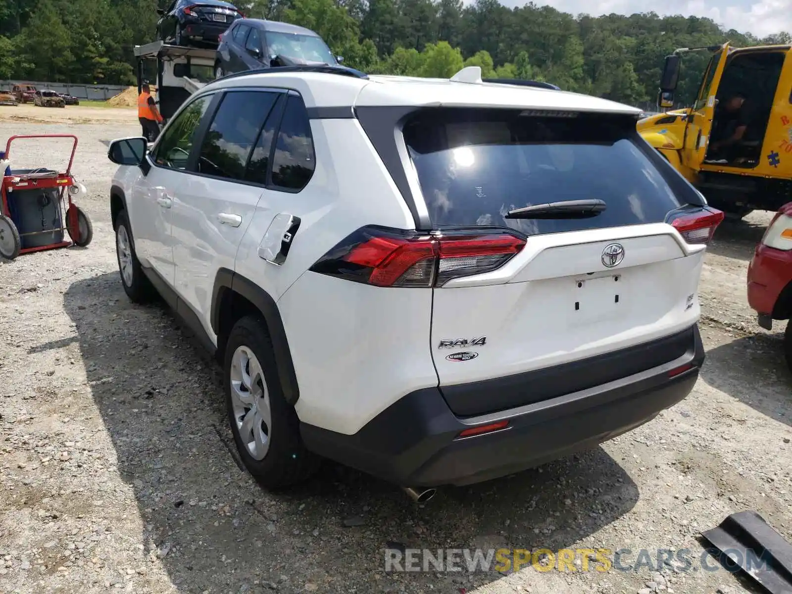 3 Photograph of a damaged car JTMG1RFV1KJ019463 TOYOTA RAV4 2019