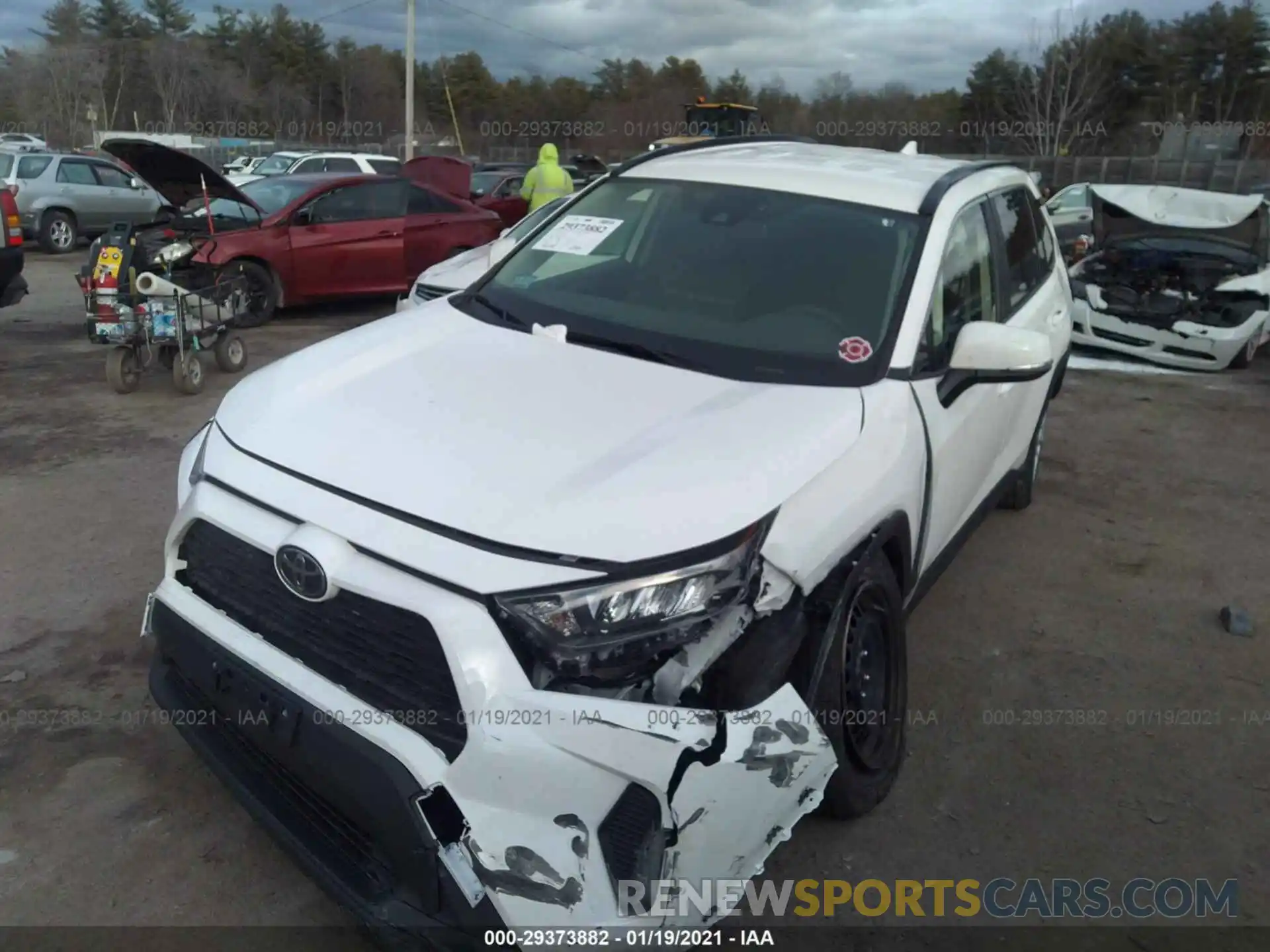 2 Photograph of a damaged car JTMG1RFV2KD004503 TOYOTA RAV4 2019