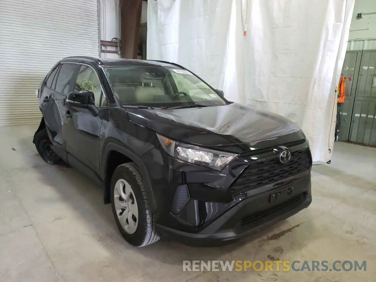 1 Photograph of a damaged car JTMG1RFV2KD039235 TOYOTA RAV4 2019