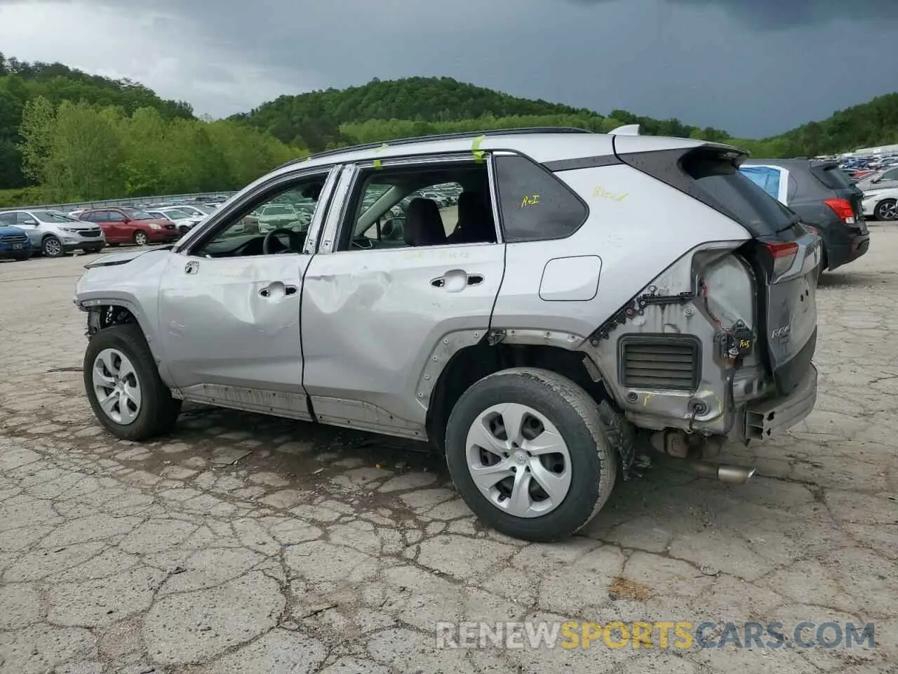 2 Photograph of a damaged car JTMG1RFV2KD514897 TOYOTA RAV4 2019