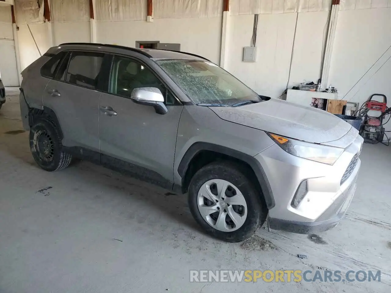 4 Photograph of a damaged car JTMG1RFV2KJ021318 TOYOTA RAV4 2019