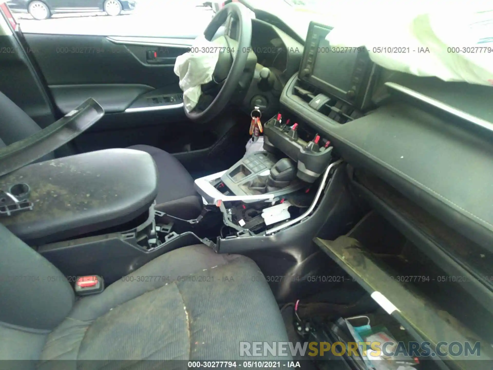 5 Photograph of a damaged car JTMG1RFV3KD004543 TOYOTA RAV4 2019