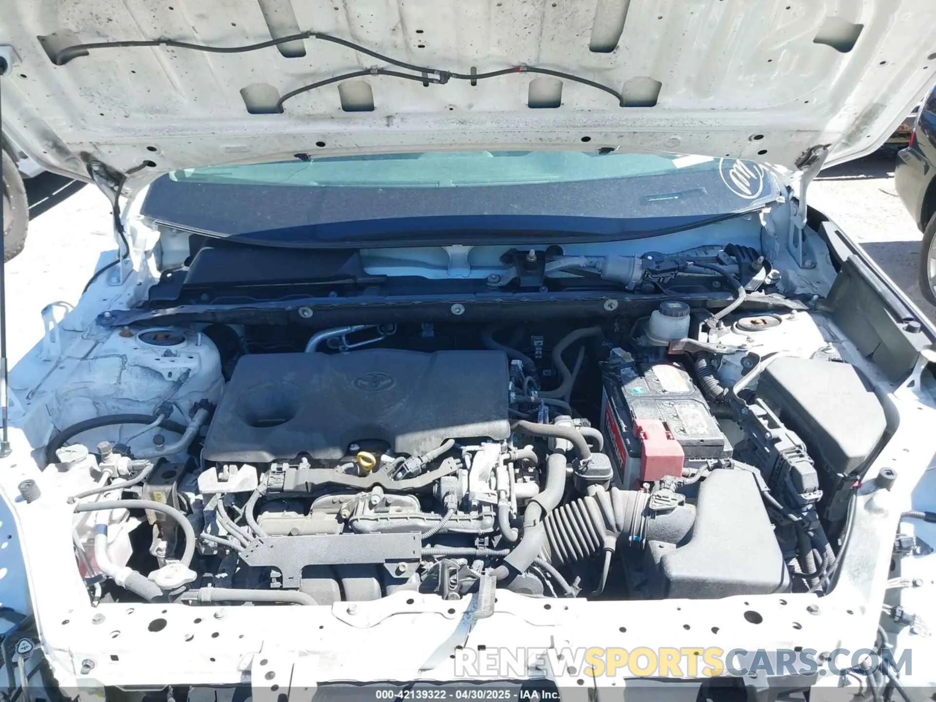 10 Photograph of a damaged car JTMG1RFV3KD007040 TOYOTA RAV4 2019