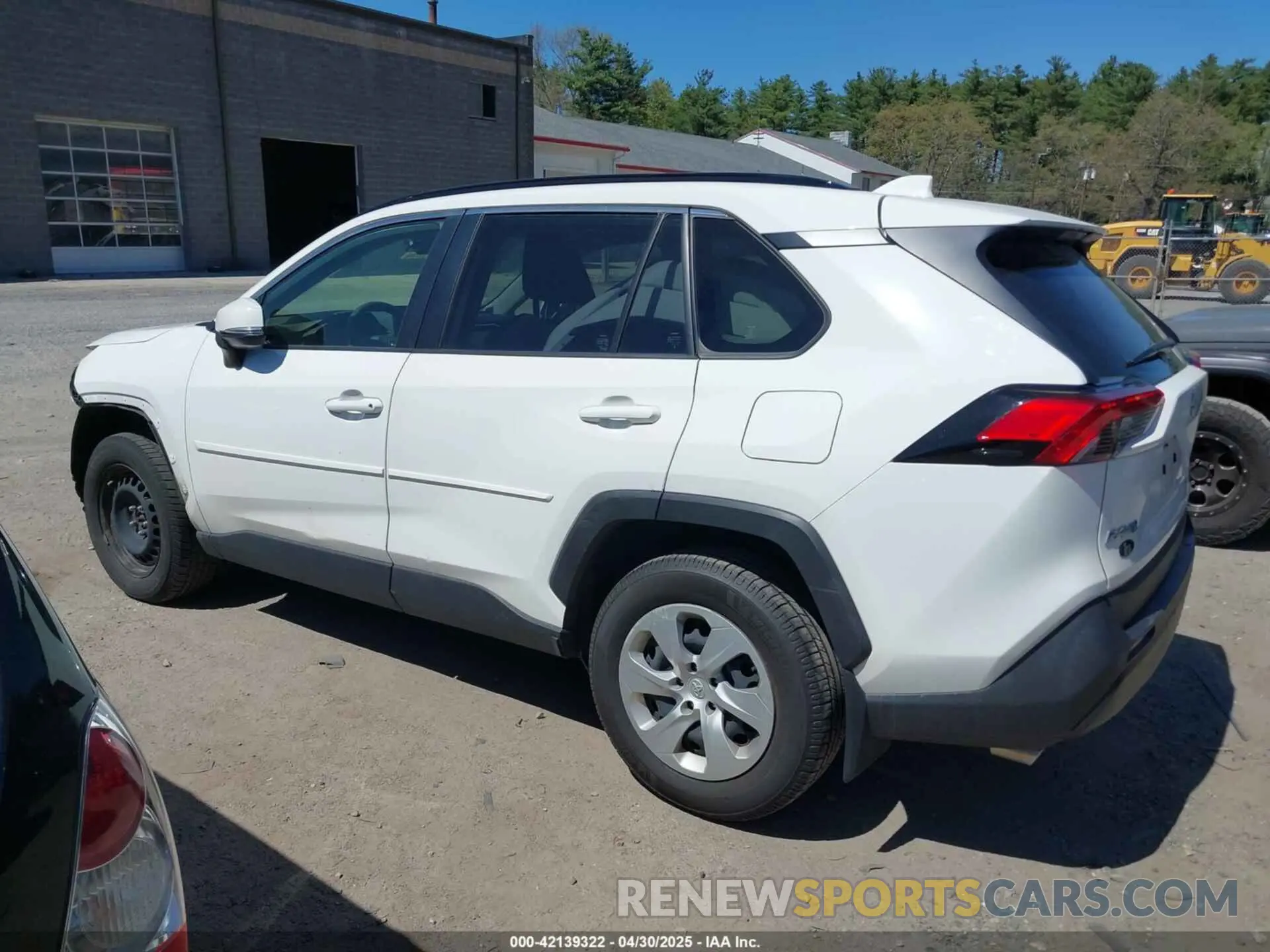 15 Photograph of a damaged car JTMG1RFV3KD007040 TOYOTA RAV4 2019