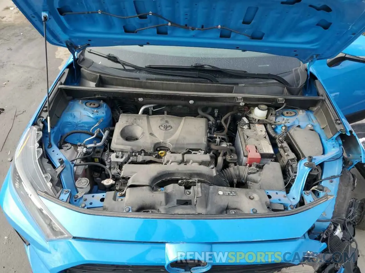 12 Photograph of a damaged car JTMG1RFV3KJ004382 TOYOTA RAV4 2019