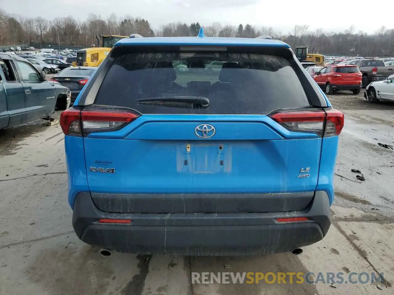 6 Photograph of a damaged car JTMG1RFV3KJ004382 TOYOTA RAV4 2019