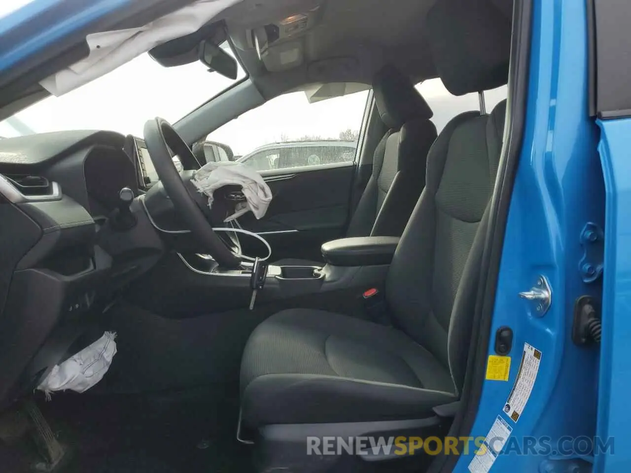 7 Photograph of a damaged car JTMG1RFV3KJ004382 TOYOTA RAV4 2019