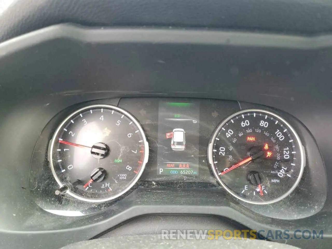 9 Photograph of a damaged car JTMG1RFV3KJ004382 TOYOTA RAV4 2019