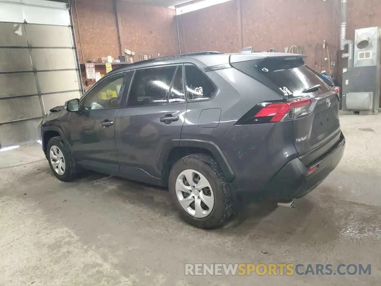 2 Photograph of a damaged car JTMG1RFV3KJ004902 TOYOTA RAV4 2019