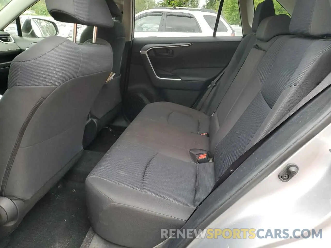 11 Photograph of a damaged car JTMG1RFV4KD004180 TOYOTA RAV4 2019