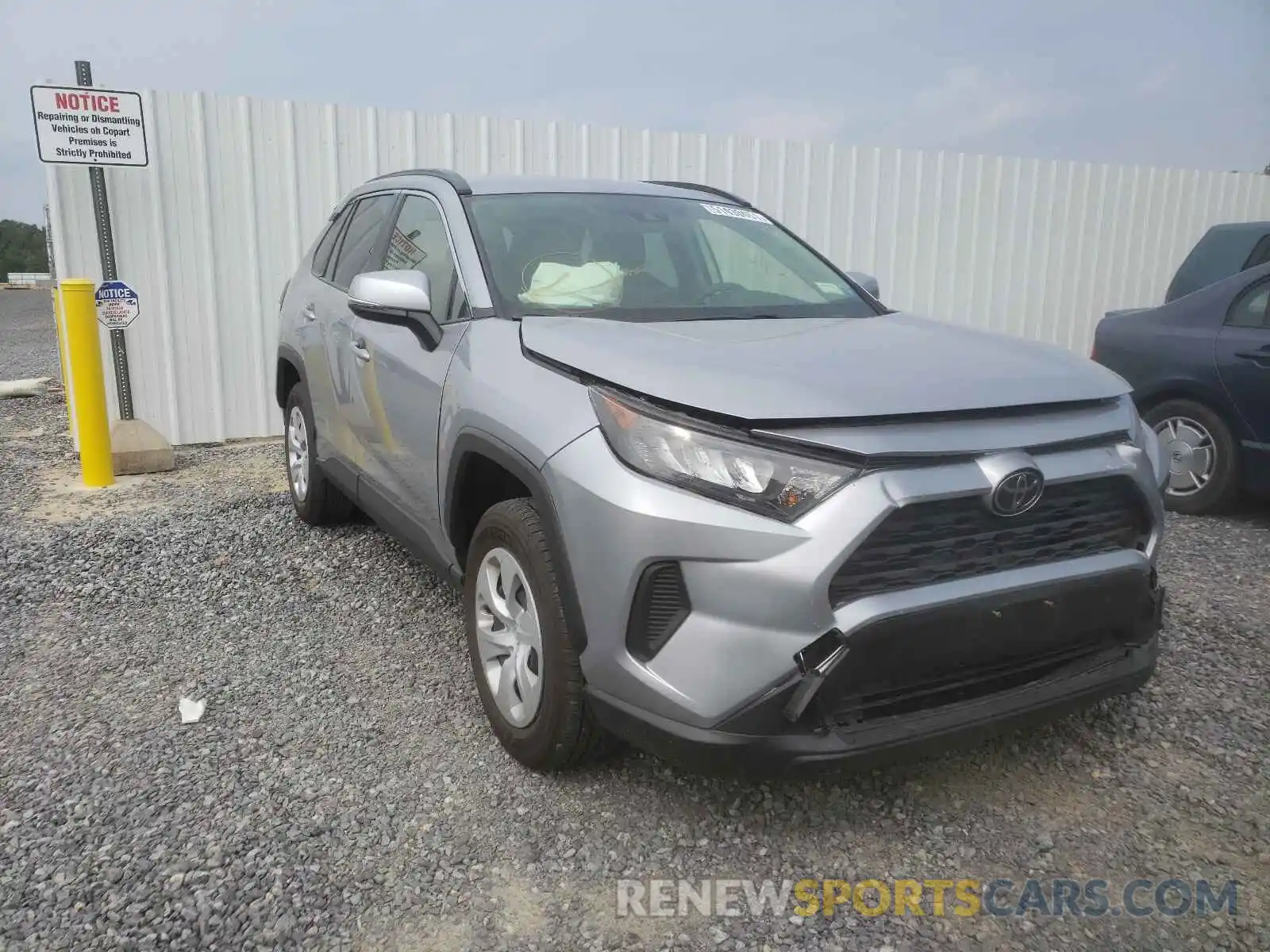 1 Photograph of a damaged car JTMG1RFV4KD037292 TOYOTA RAV4 2019