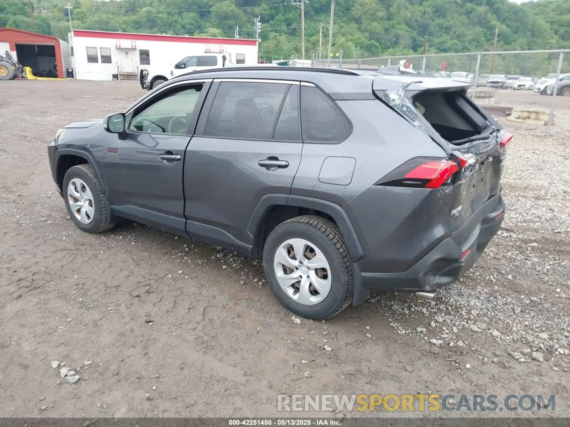 3 Photograph of a damaged car JTMG1RFV4KD047188 TOYOTA RAV4 2019