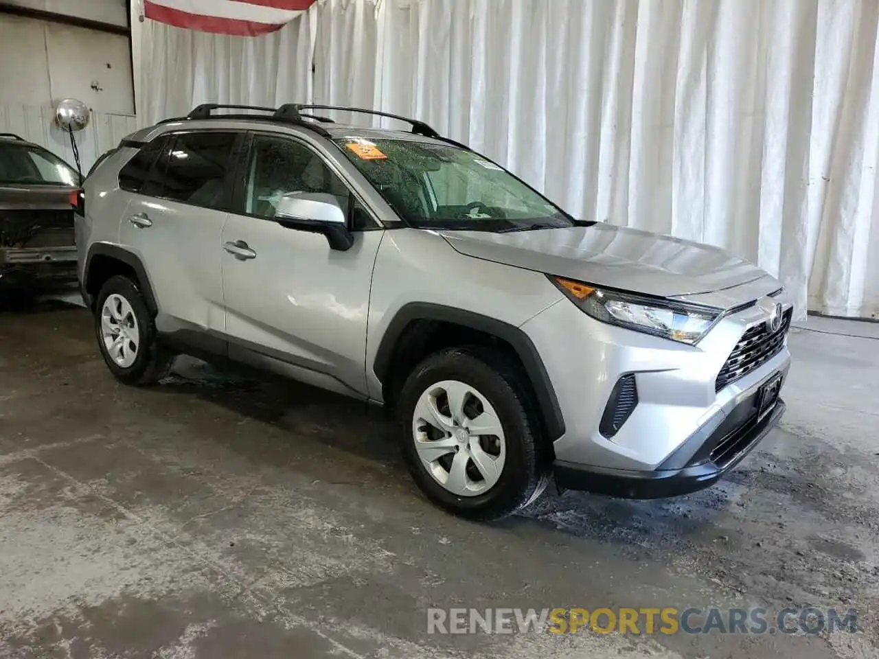 4 Photograph of a damaged car JTMG1RFV4KD501245 TOYOTA RAV4 2019