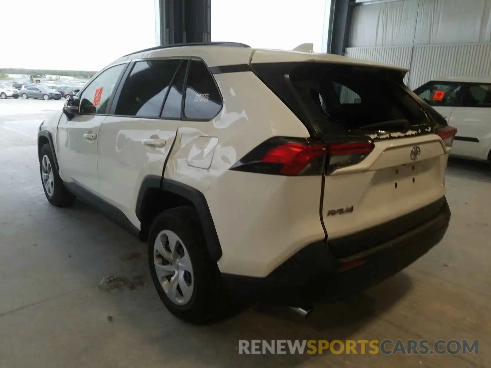 3 Photograph of a damaged car JTMG1RFV4KJ012488 TOYOTA RAV4 2019