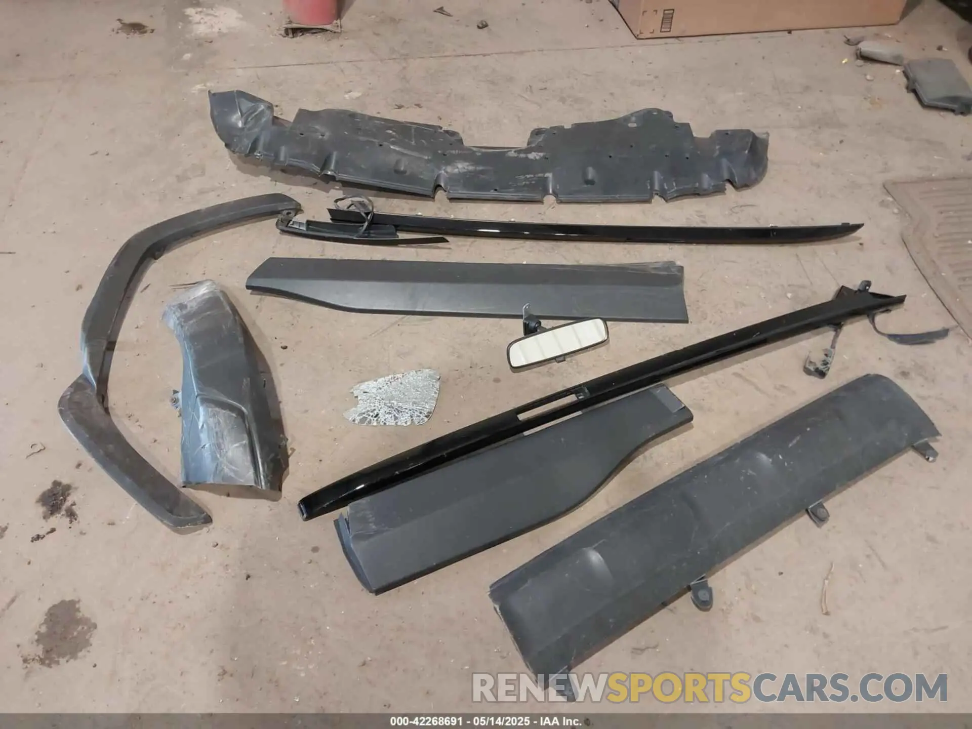 12 Photograph of a damaged car JTMG1RFV5KD502307 TOYOTA RAV4 2019