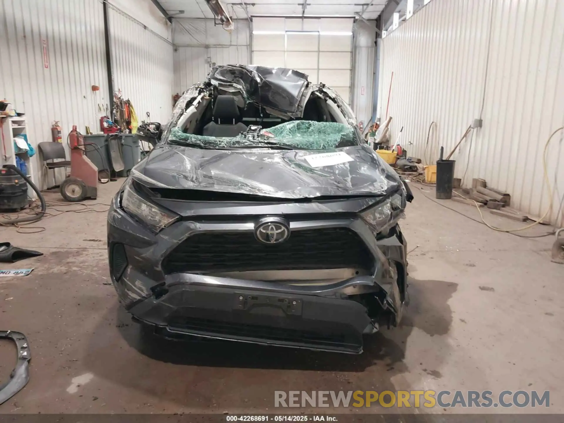13 Photograph of a damaged car JTMG1RFV5KD502307 TOYOTA RAV4 2019
