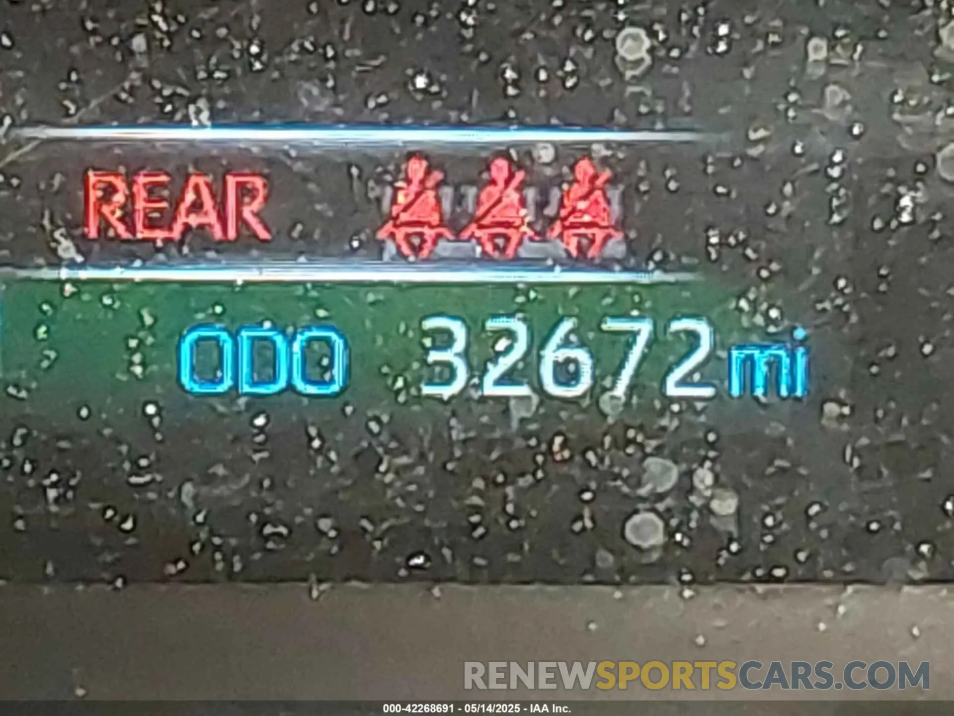 16 Photograph of a damaged car JTMG1RFV5KD502307 TOYOTA RAV4 2019