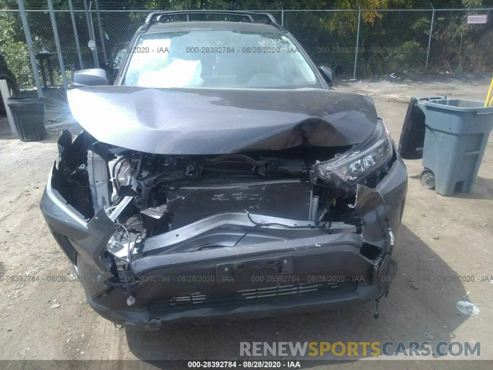 6 Photograph of a damaged car JTMG1RFV5KJ010703 TOYOTA RAV4 2019