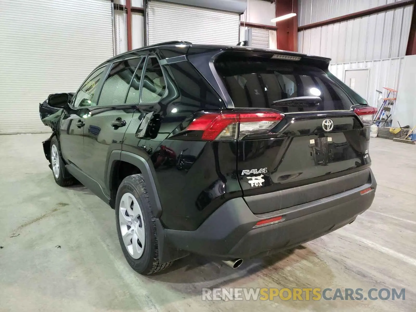 3 Photograph of a damaged car JTMG1RFV5KJ021734 TOYOTA RAV4 2019