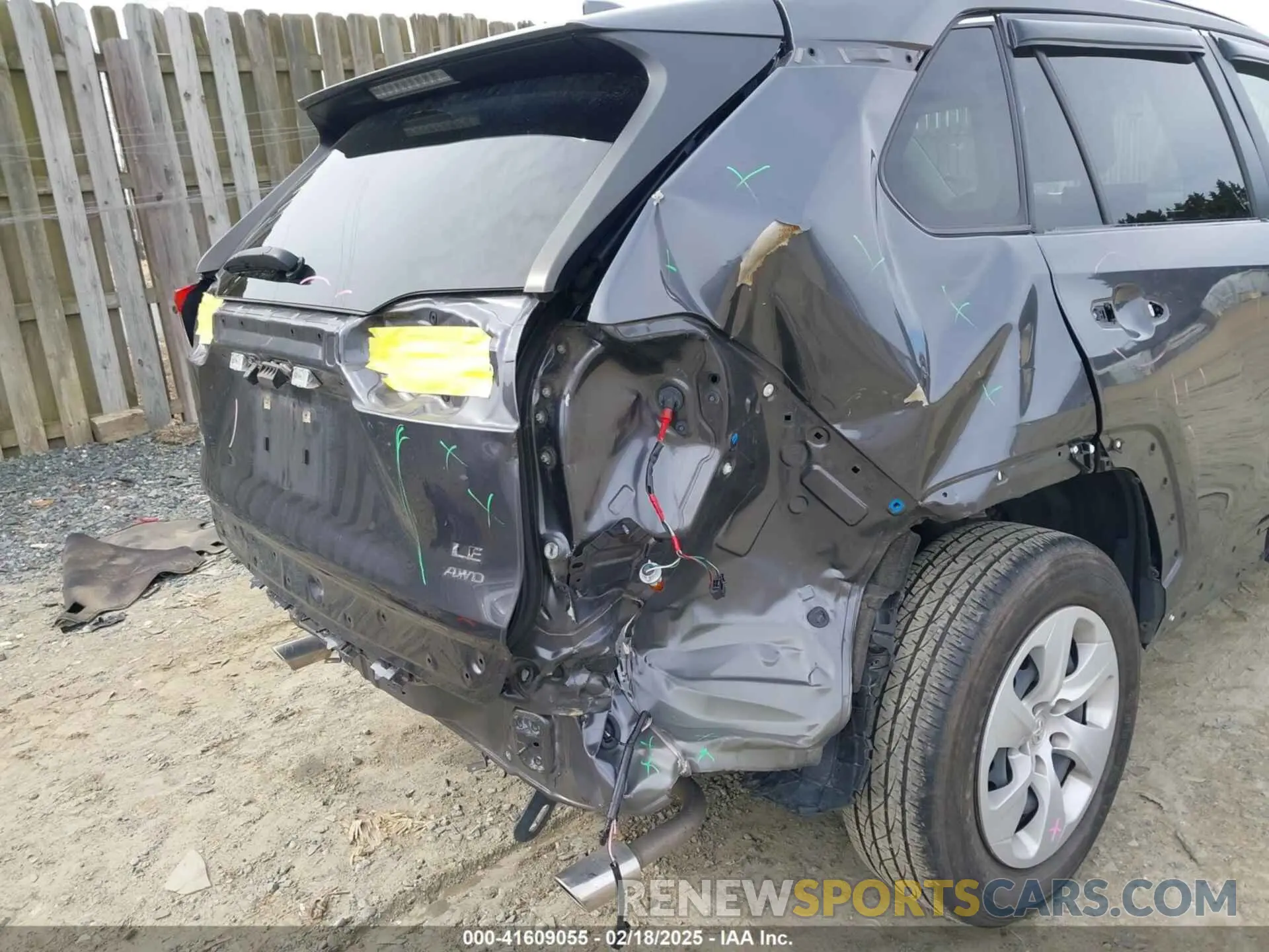 6 Photograph of a damaged car JTMG1RFV7KD017764 TOYOTA RAV4 2019