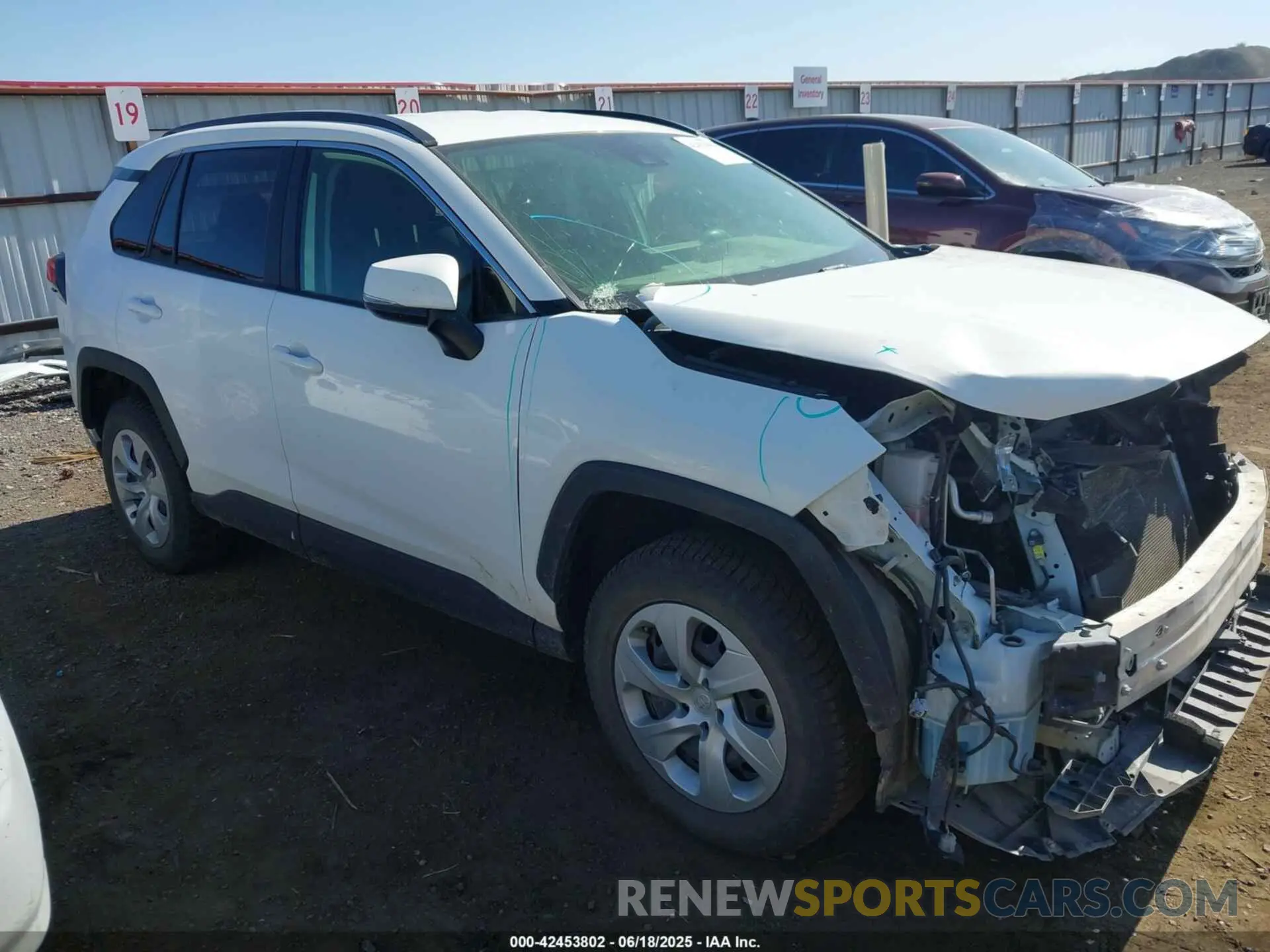 1 Photograph of a damaged car JTMG1RFV7KD037853 TOYOTA RAV4 2019