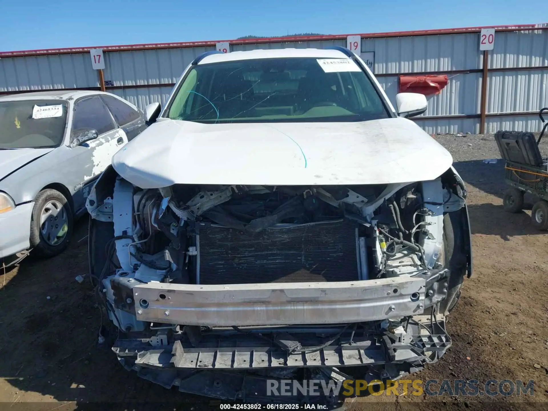 13 Photograph of a damaged car JTMG1RFV7KD037853 TOYOTA RAV4 2019
