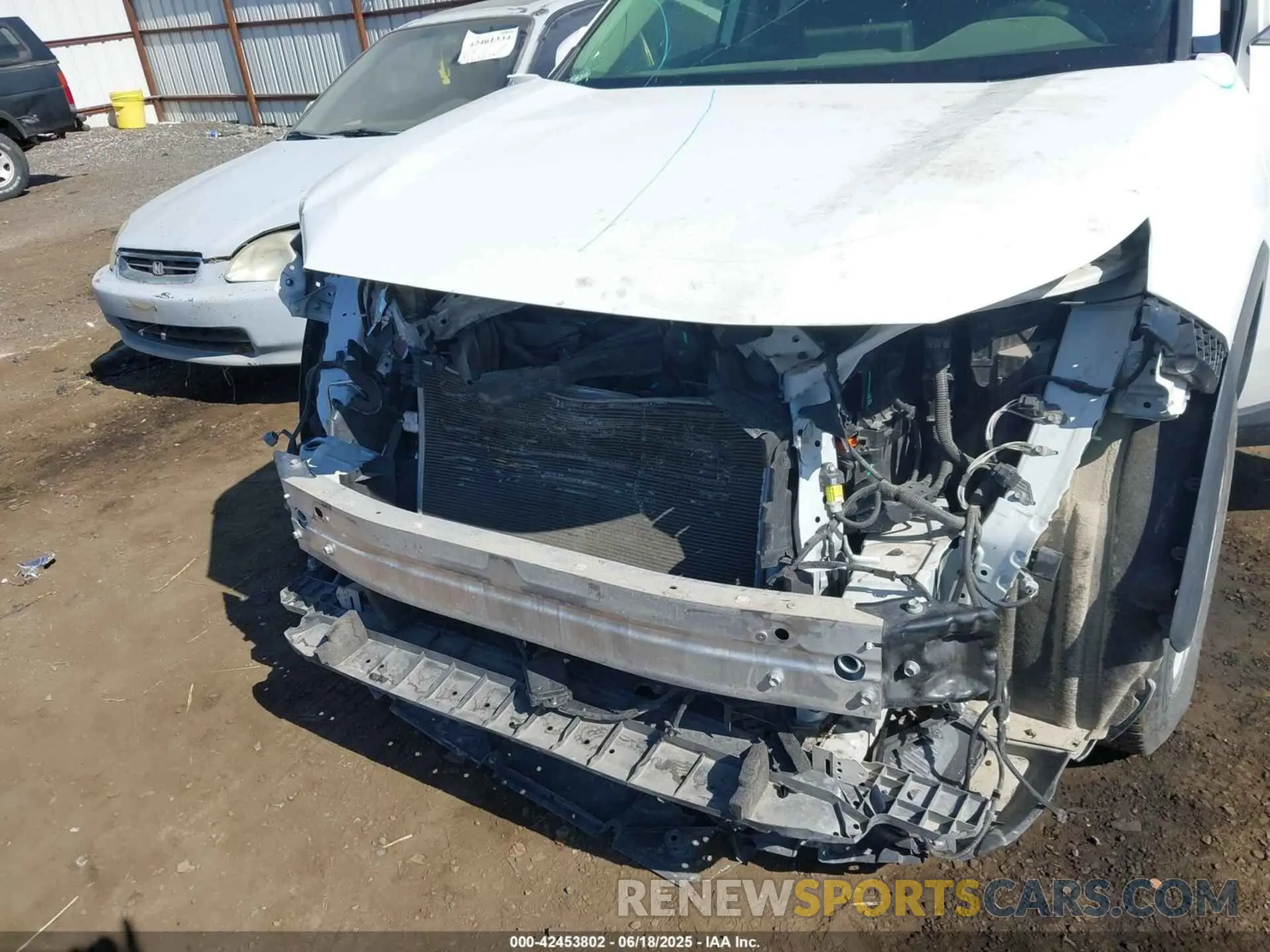 6 Photograph of a damaged car JTMG1RFV7KD037853 TOYOTA RAV4 2019