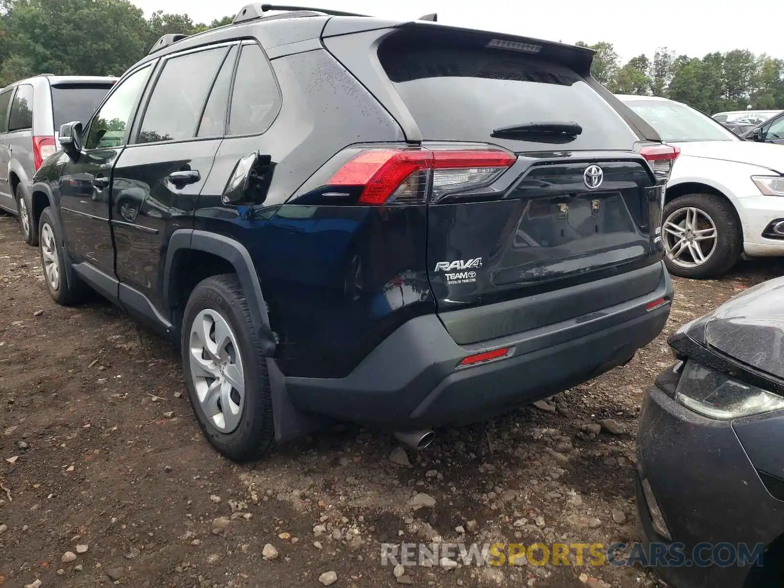 3 Photograph of a damaged car JTMG1RFV7KJ006877 TOYOTA RAV4 2019