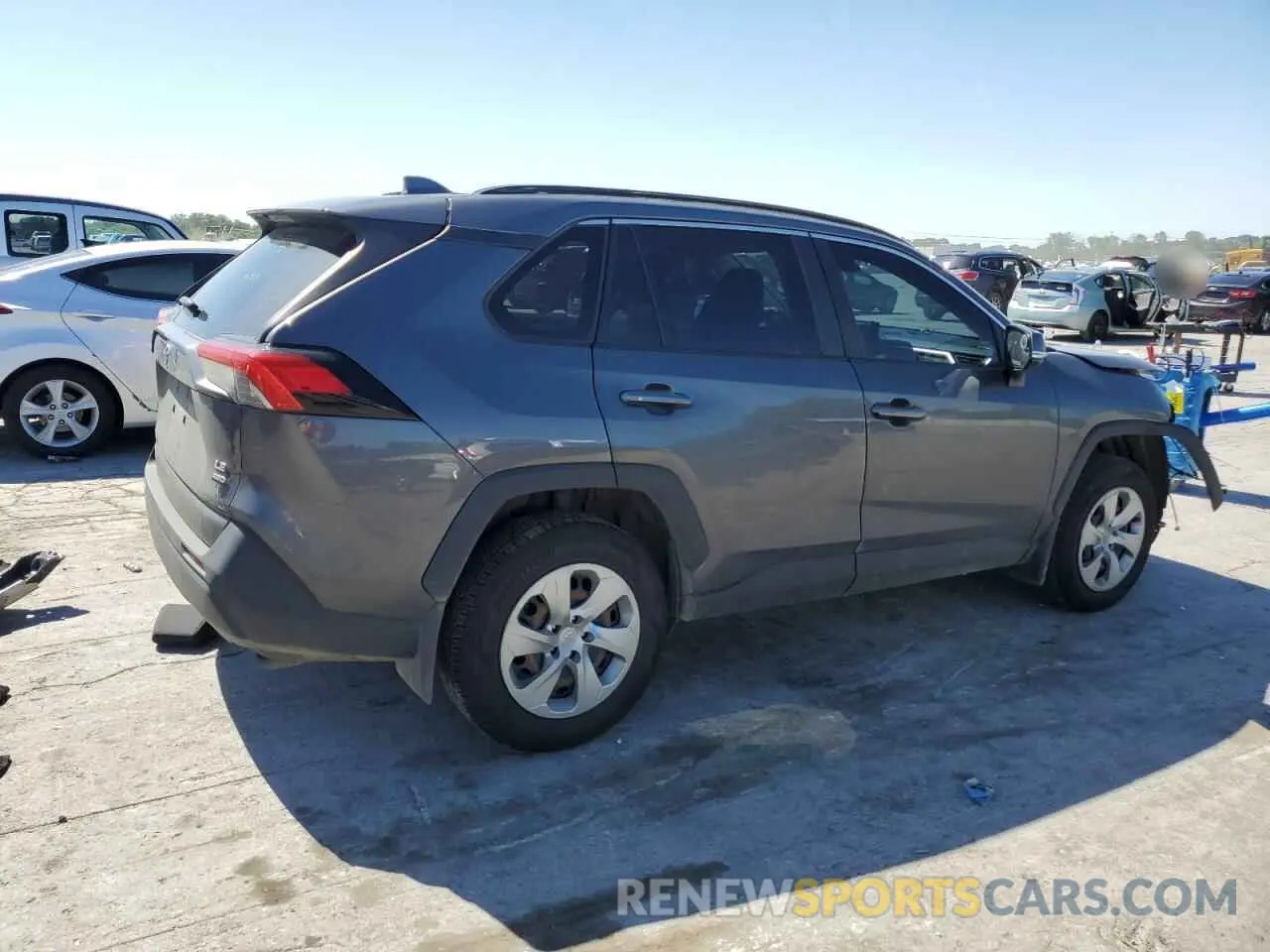 3 Photograph of a damaged car JTMG1RFV7KJ008225 TOYOTA RAV4 2019