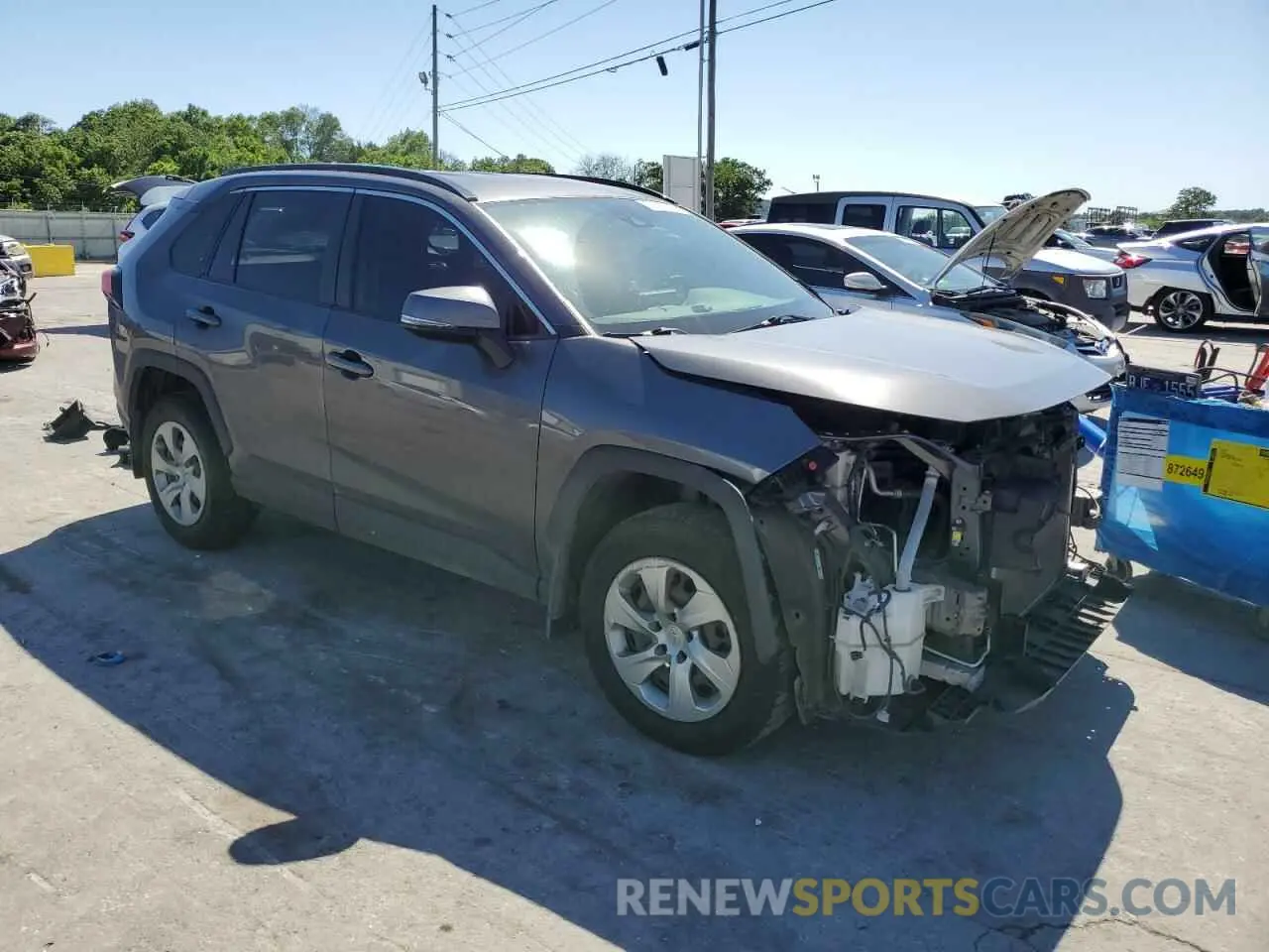 4 Photograph of a damaged car JTMG1RFV7KJ008225 TOYOTA RAV4 2019