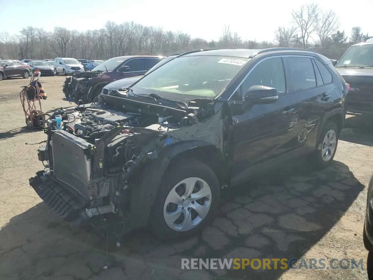 1 Photograph of a damaged car JTMG1RFV7KJ019385 TOYOTA RAV4 2019