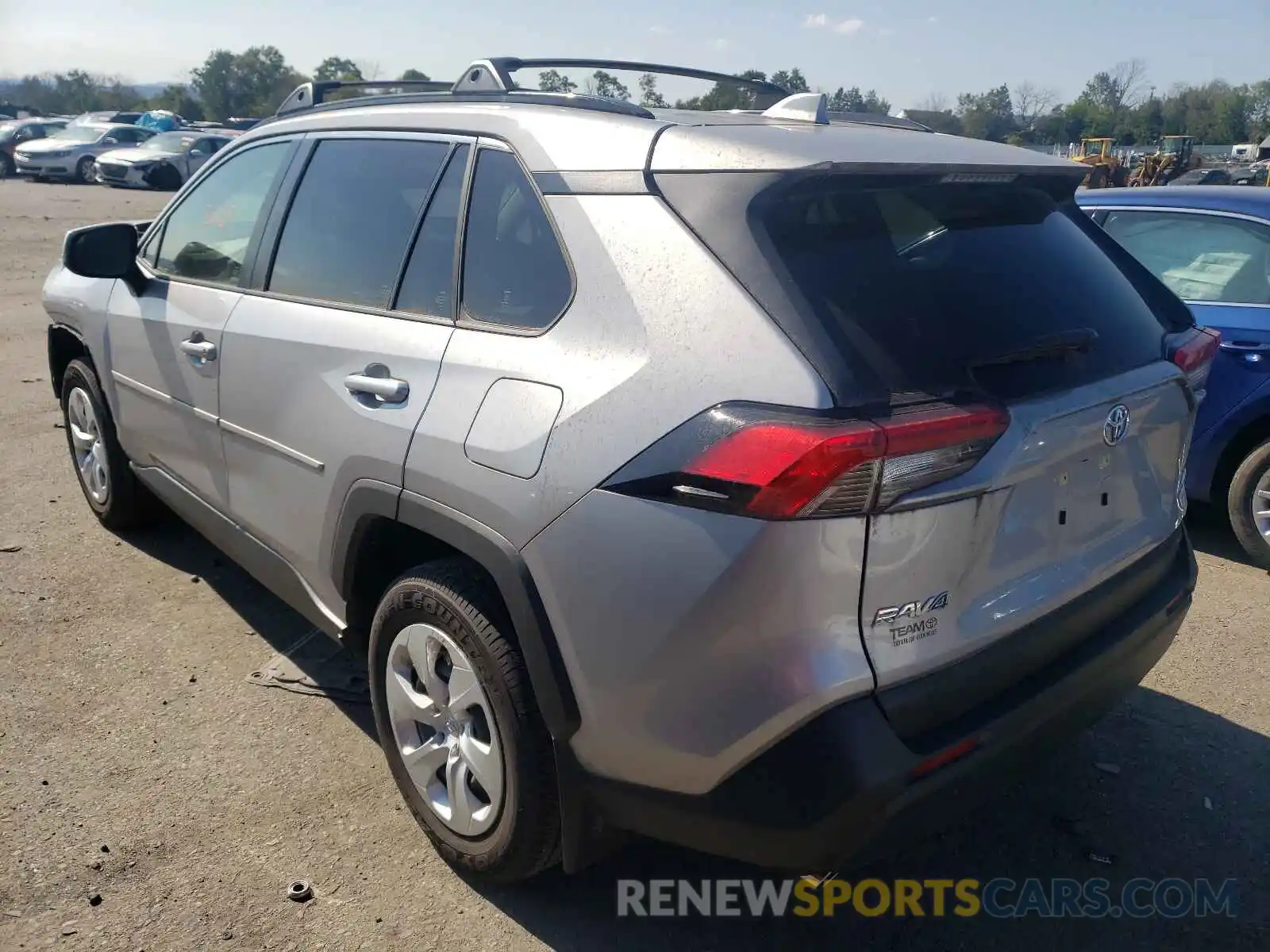 3 Photograph of a damaged car JTMG1RFV9KD032833 TOYOTA RAV4 2019