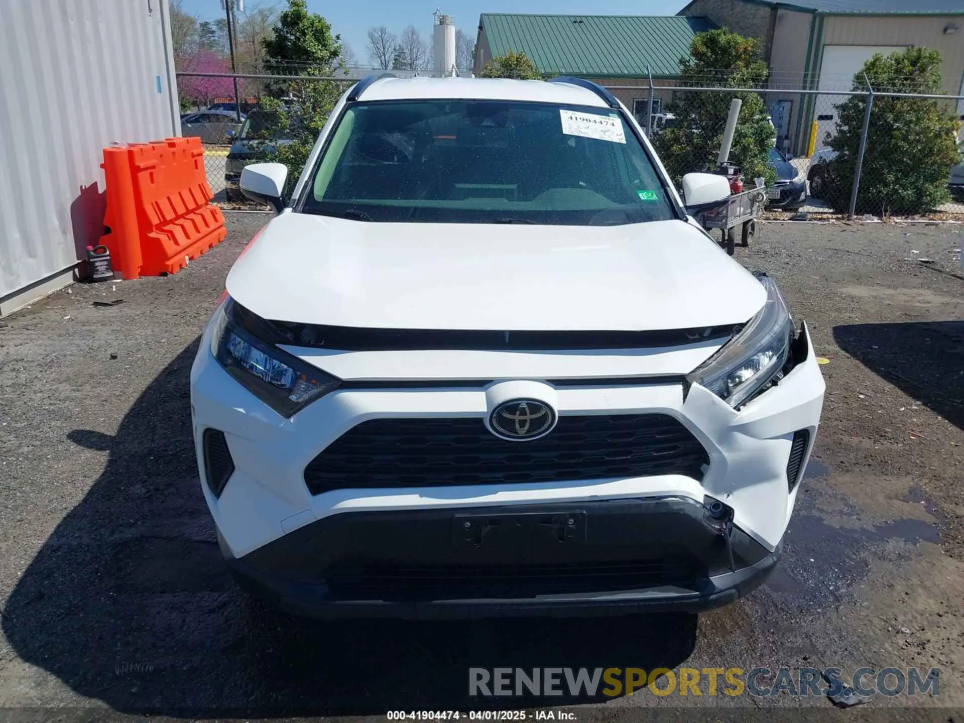 12 Photograph of a damaged car JTMG1RFV9KJ011935 TOYOTA RAV4 2019