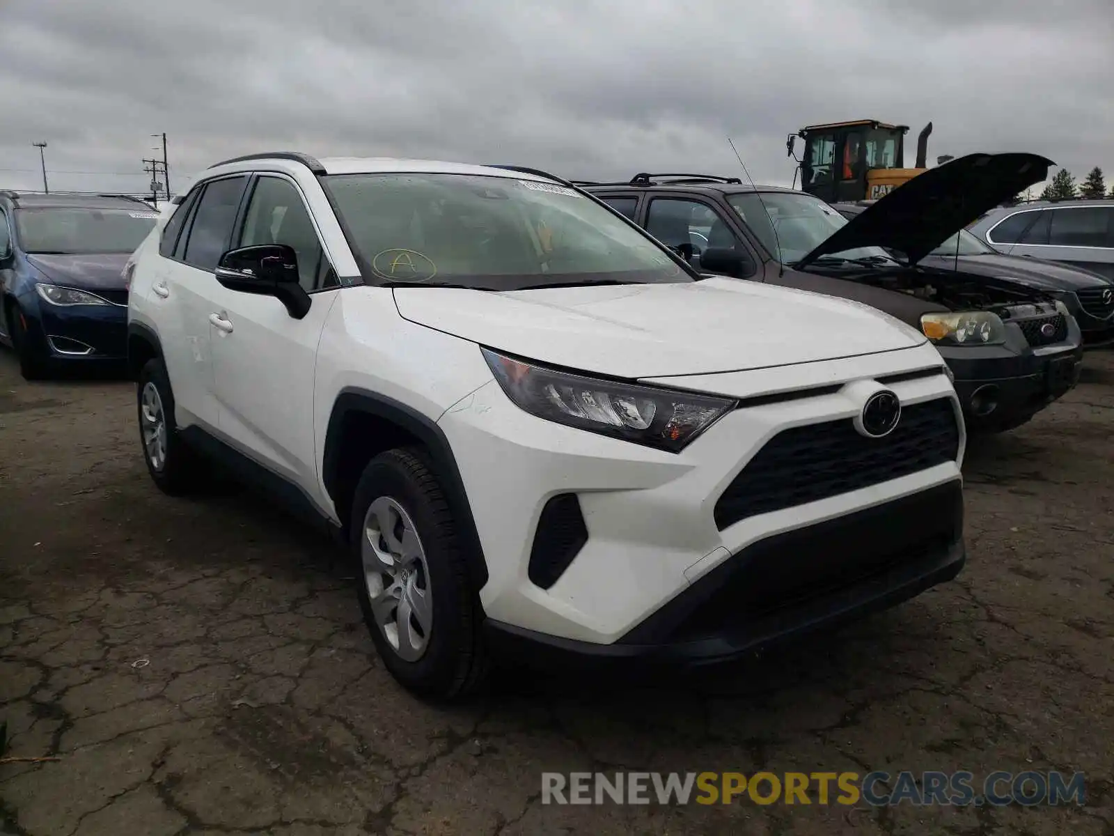 1 Photograph of a damaged car JTMG1RFV9KJ012177 TOYOTA RAV4 2019