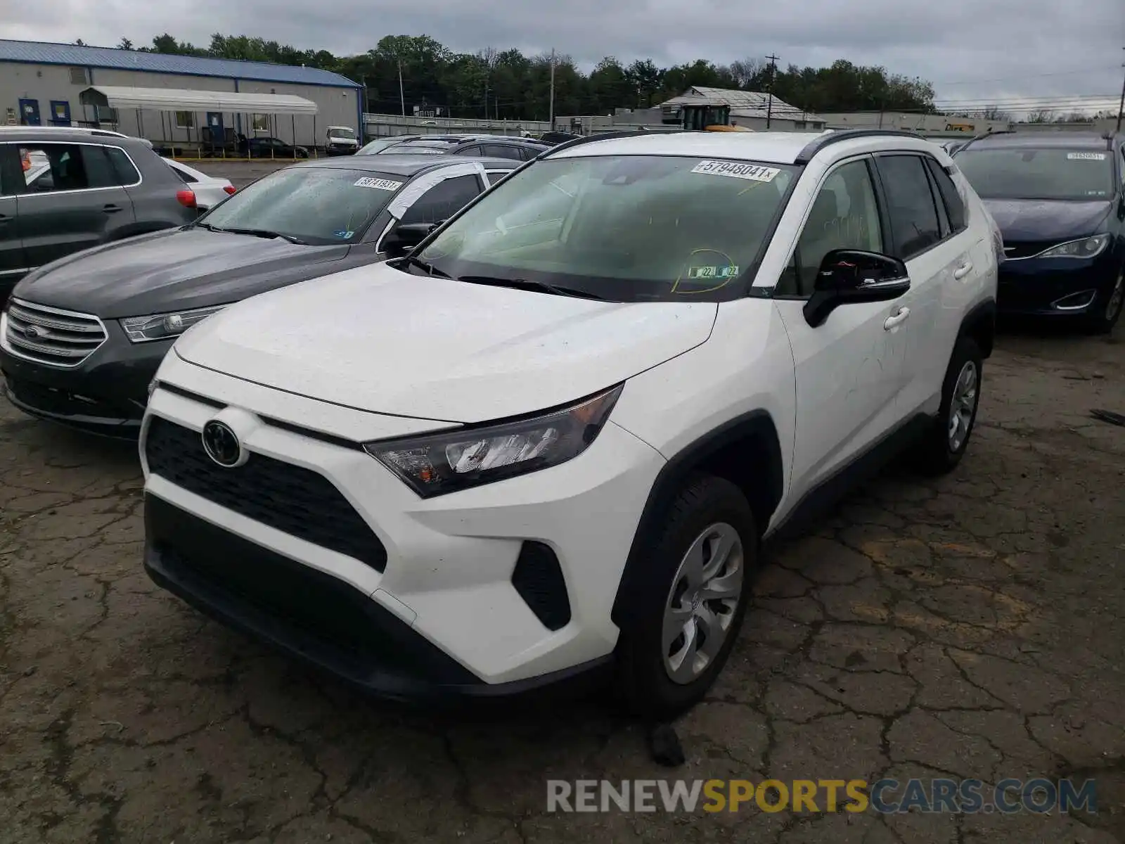 2 Photograph of a damaged car JTMG1RFV9KJ012177 TOYOTA RAV4 2019