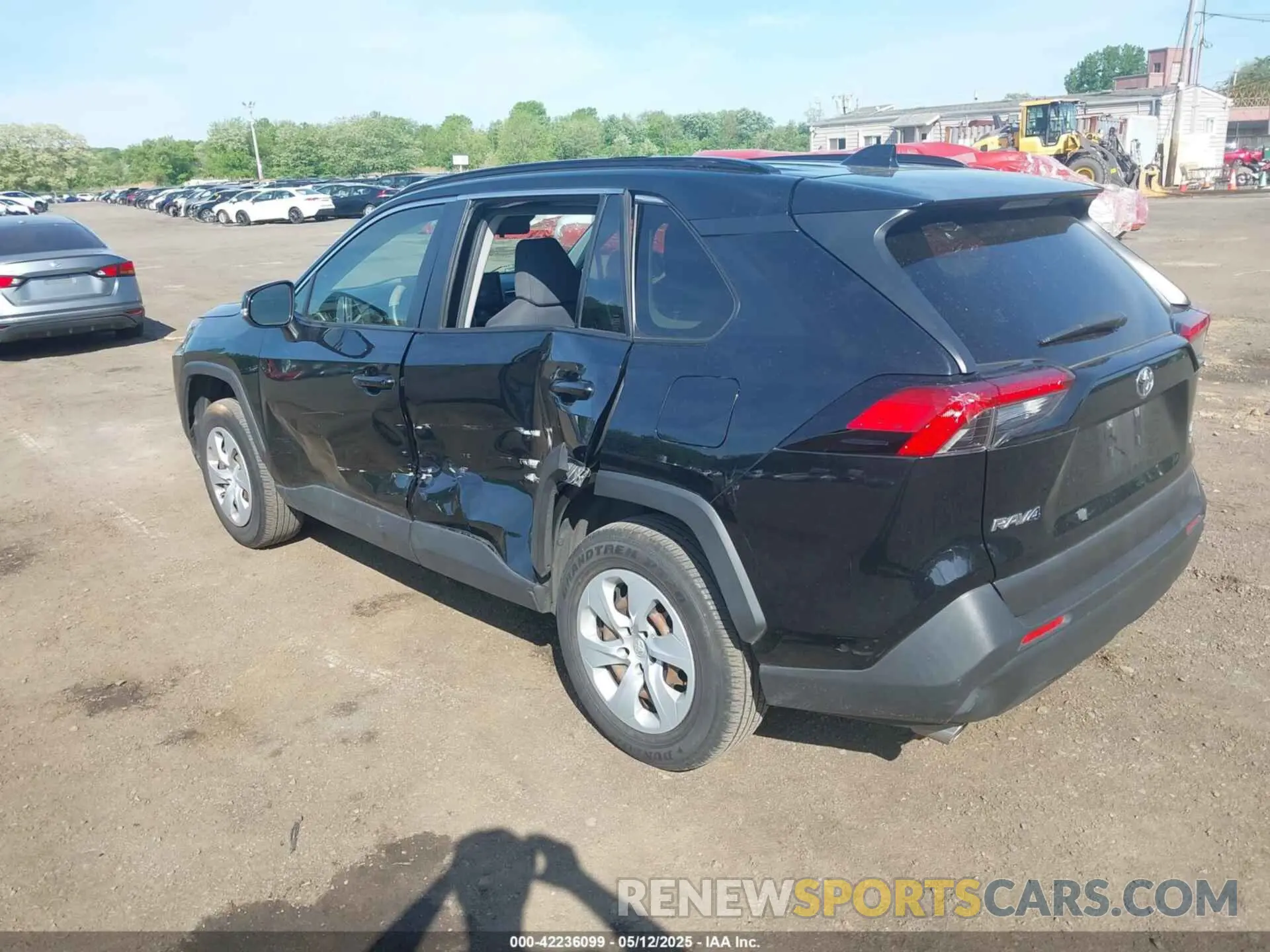 3 Photograph of a damaged car JTMG1RFVXKD033862 TOYOTA RAV4 2019