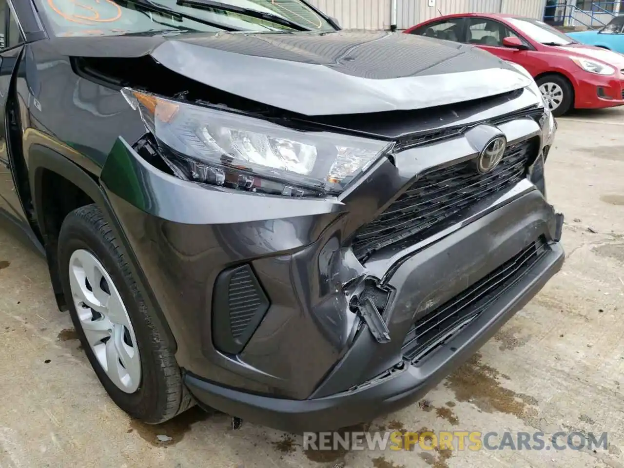 9 Photograph of a damaged car JTMG1RFVXKD045591 TOYOTA RAV4 2019