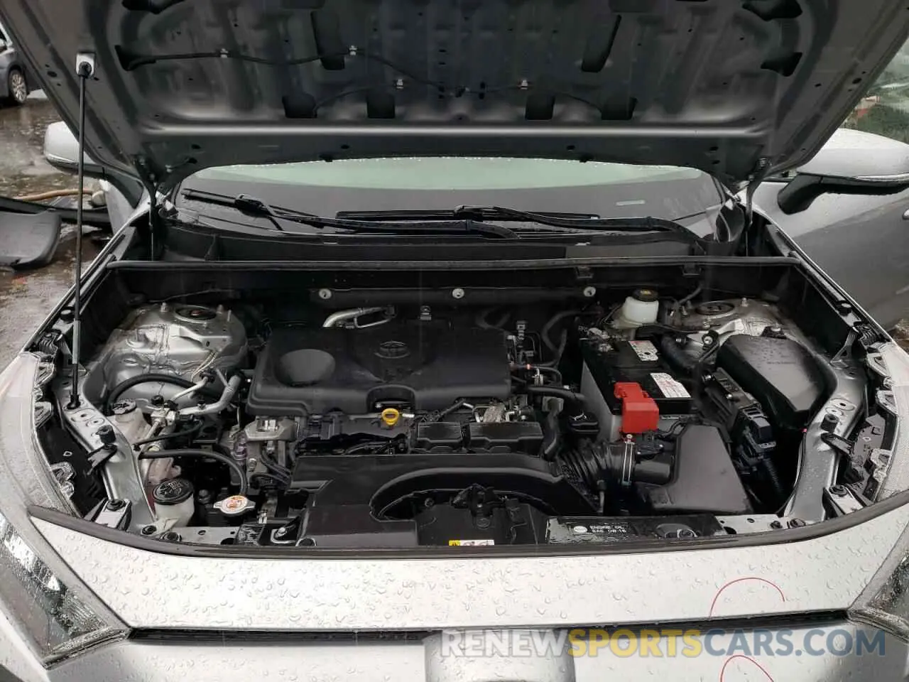 12 Photograph of a damaged car JTMG1RFVXKJ015699 TOYOTA RAV4 2019