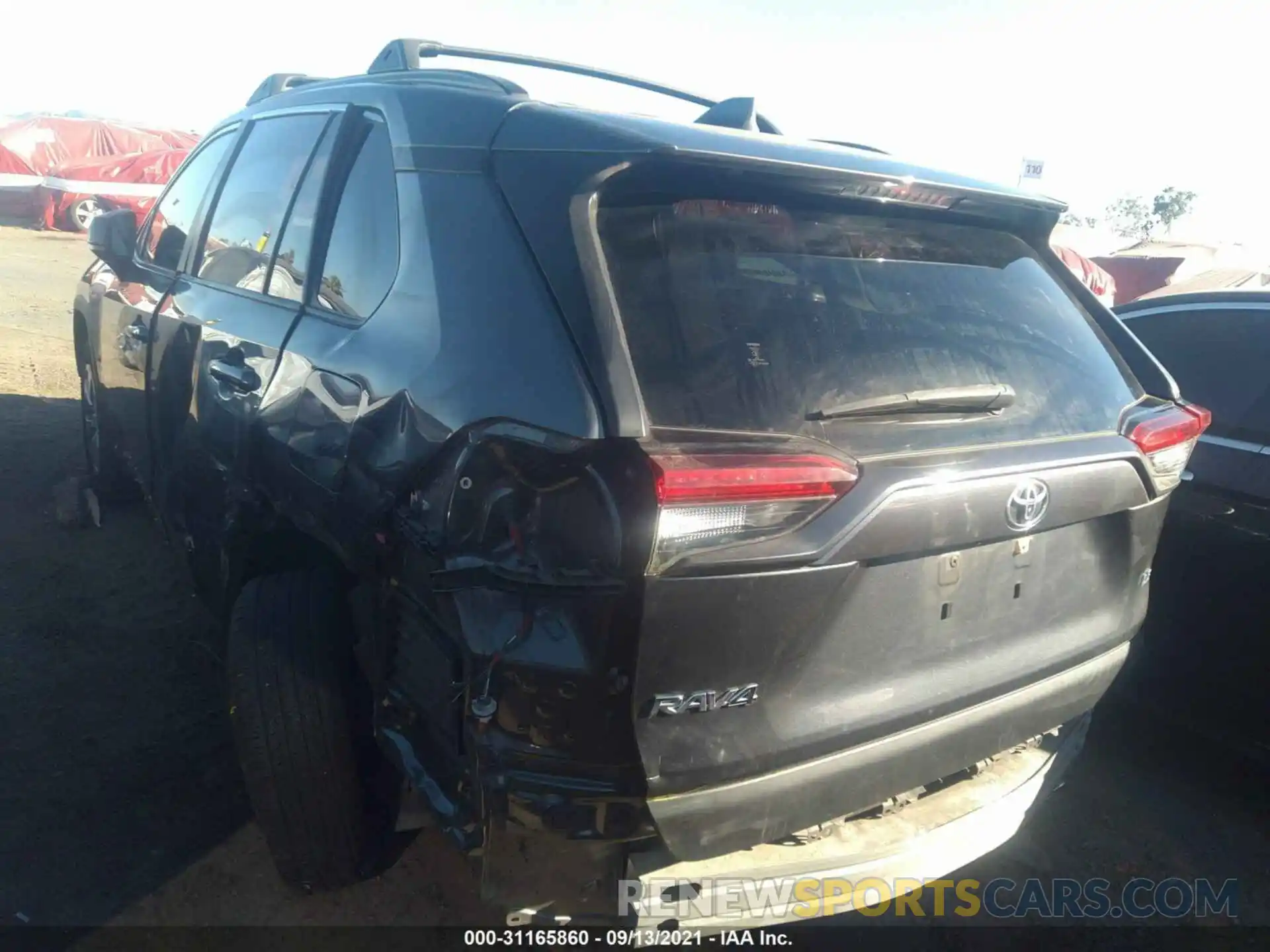 3 Photograph of a damaged car JTMH1RFV0KD010322 TOYOTA RAV4 2019