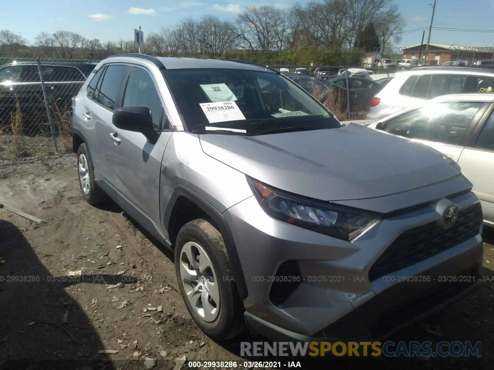 1 Photograph of a damaged car JTMH1RFV0KD015391 TOYOTA RAV4 2019