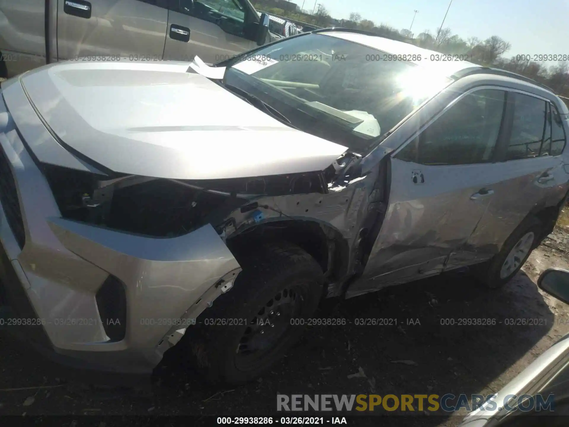 6 Photograph of a damaged car JTMH1RFV0KD015391 TOYOTA RAV4 2019