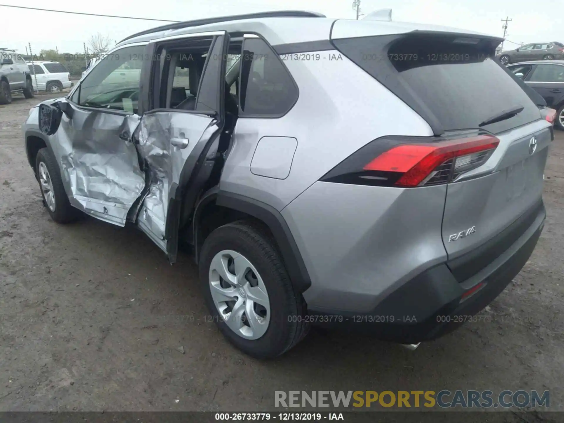 3 Photograph of a damaged car JTMH1RFV0KD506401 TOYOTA RAV4 2019