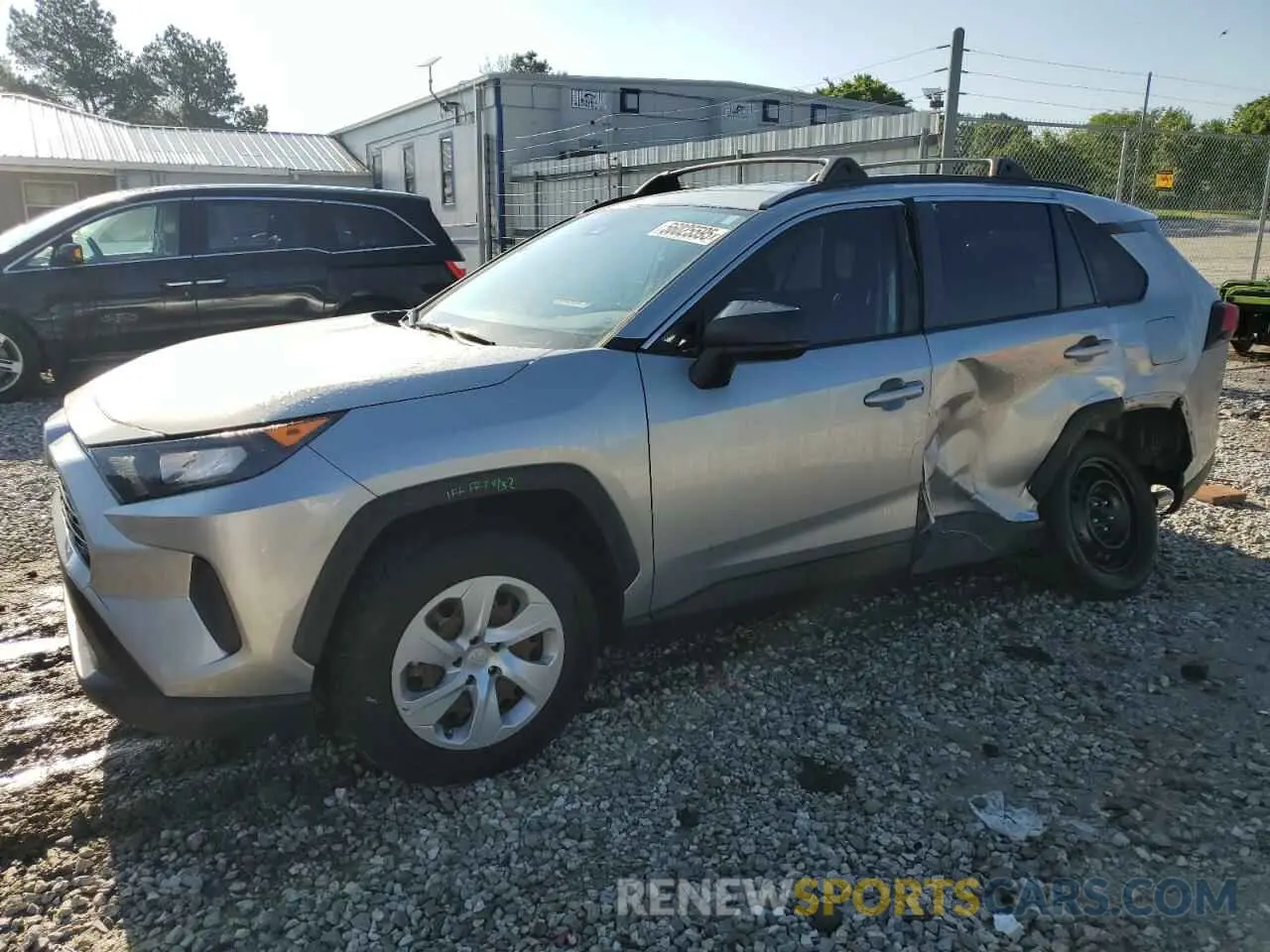 1 Photograph of a damaged car JTMH1RFV0KJ008328 TOYOTA RAV4 2019