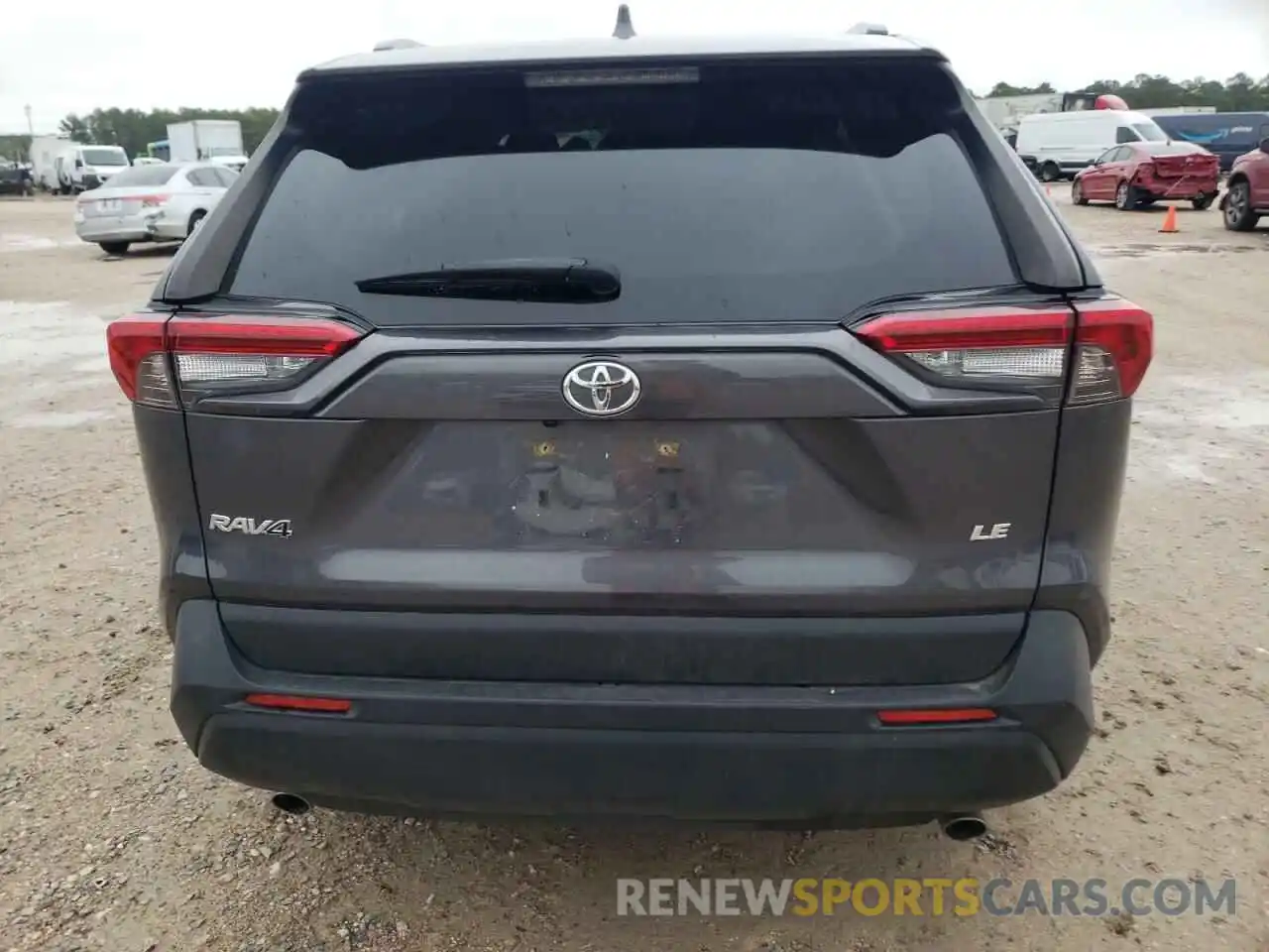 6 Photograph of a damaged car JTMH1RFV0KJ010581 TOYOTA RAV4 2019