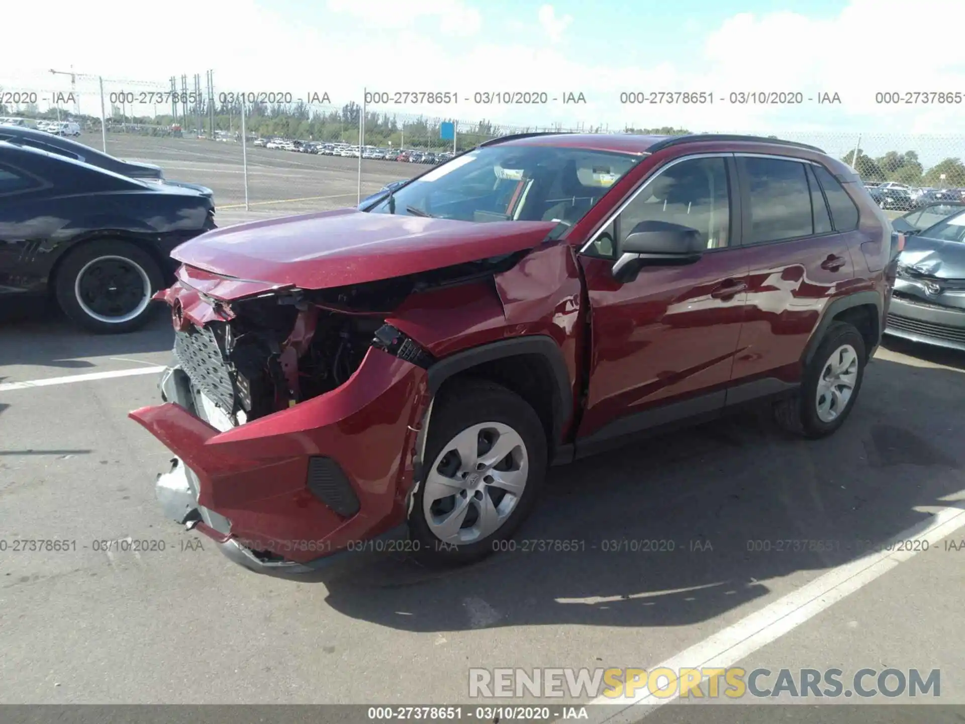 2 Photograph of a damaged car JTMH1RFV1KD019191 TOYOTA RAV4 2019