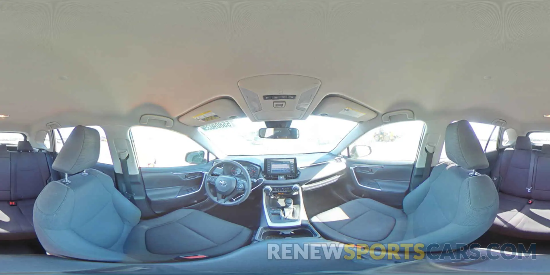15 Photograph of a damaged car JTMH1RFV1KJ001839 TOYOTA RAV4 2019