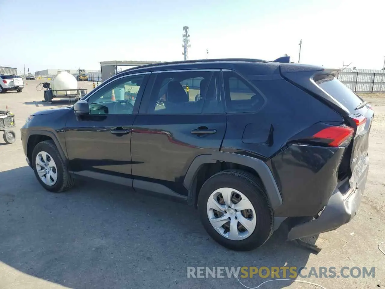 2 Photograph of a damaged car JTMH1RFV1KJ001839 TOYOTA RAV4 2019