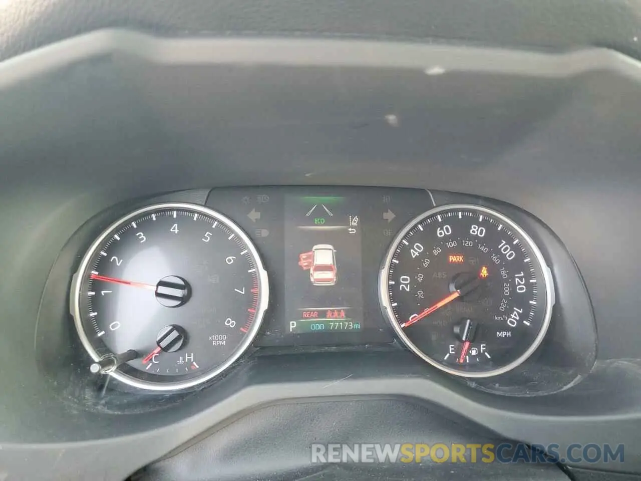 9 Photograph of a damaged car JTMH1RFV1KJ001839 TOYOTA RAV4 2019