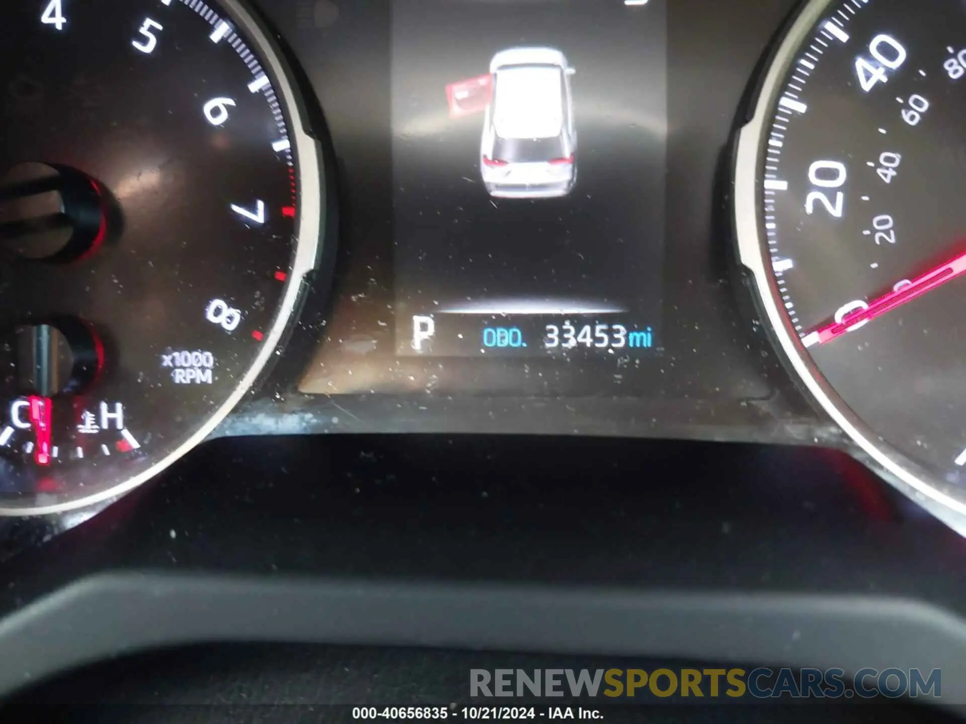 15 Photograph of a damaged car JTMH1RFV1KJ008788 TOYOTA RAV4 2019